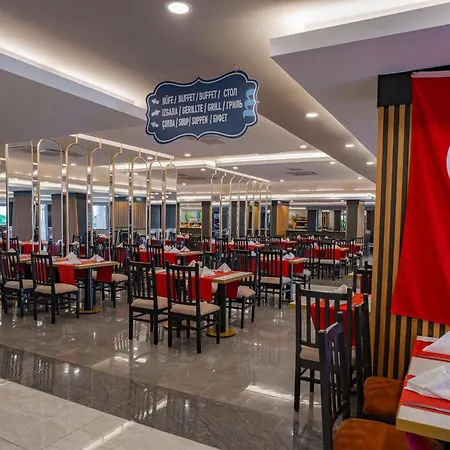 Master Family Club Hotel