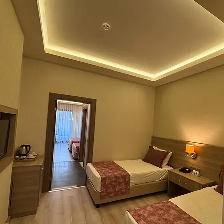 Hotel Master Family Club